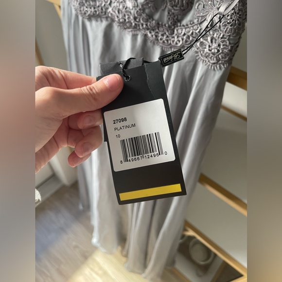 La Femme Embroidered Lace & Chiffon A-Line Gown in Platinum, Size 10 - Picture 4 of 7